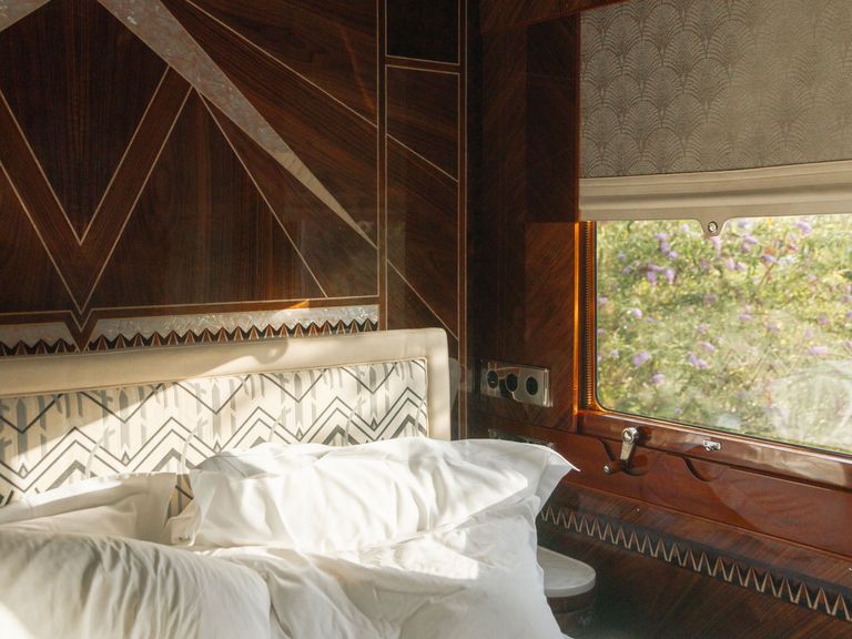 Bett im Venice Simplon-Orient-Express