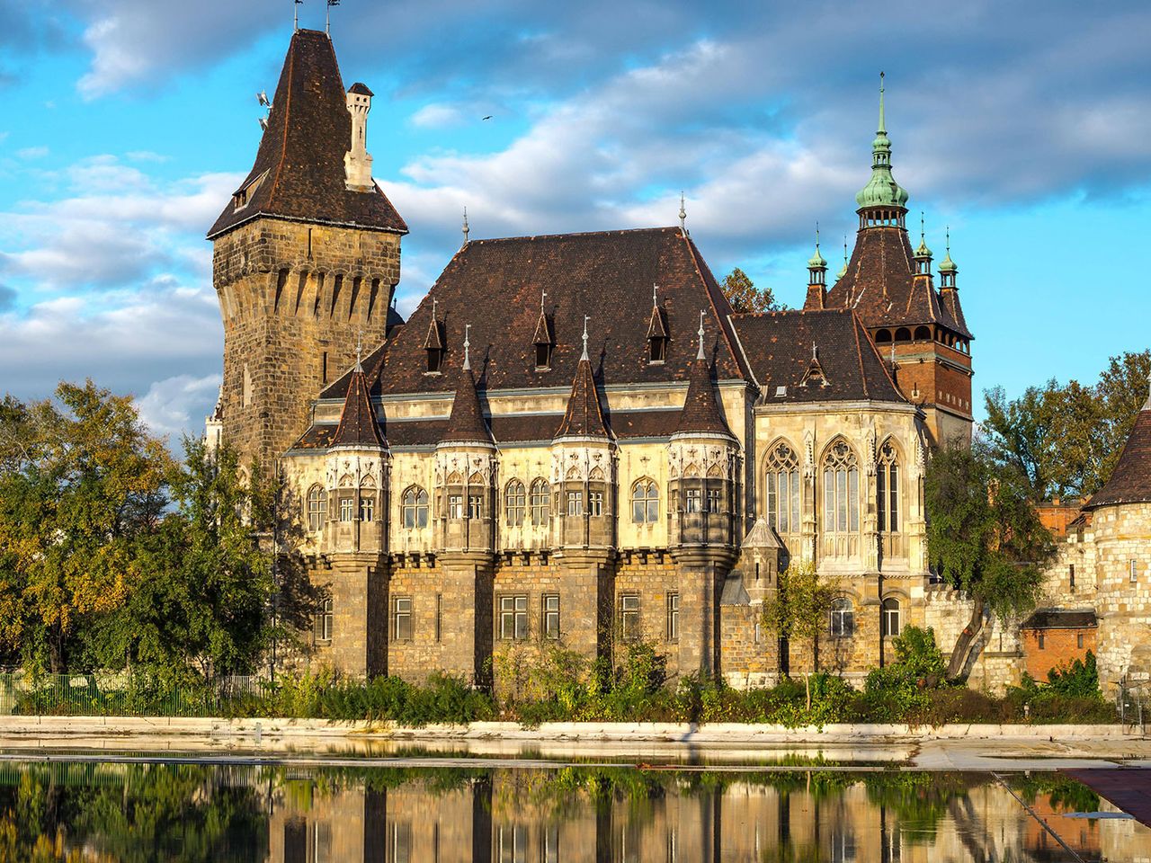 Burg Vajdahunyad in Budapest