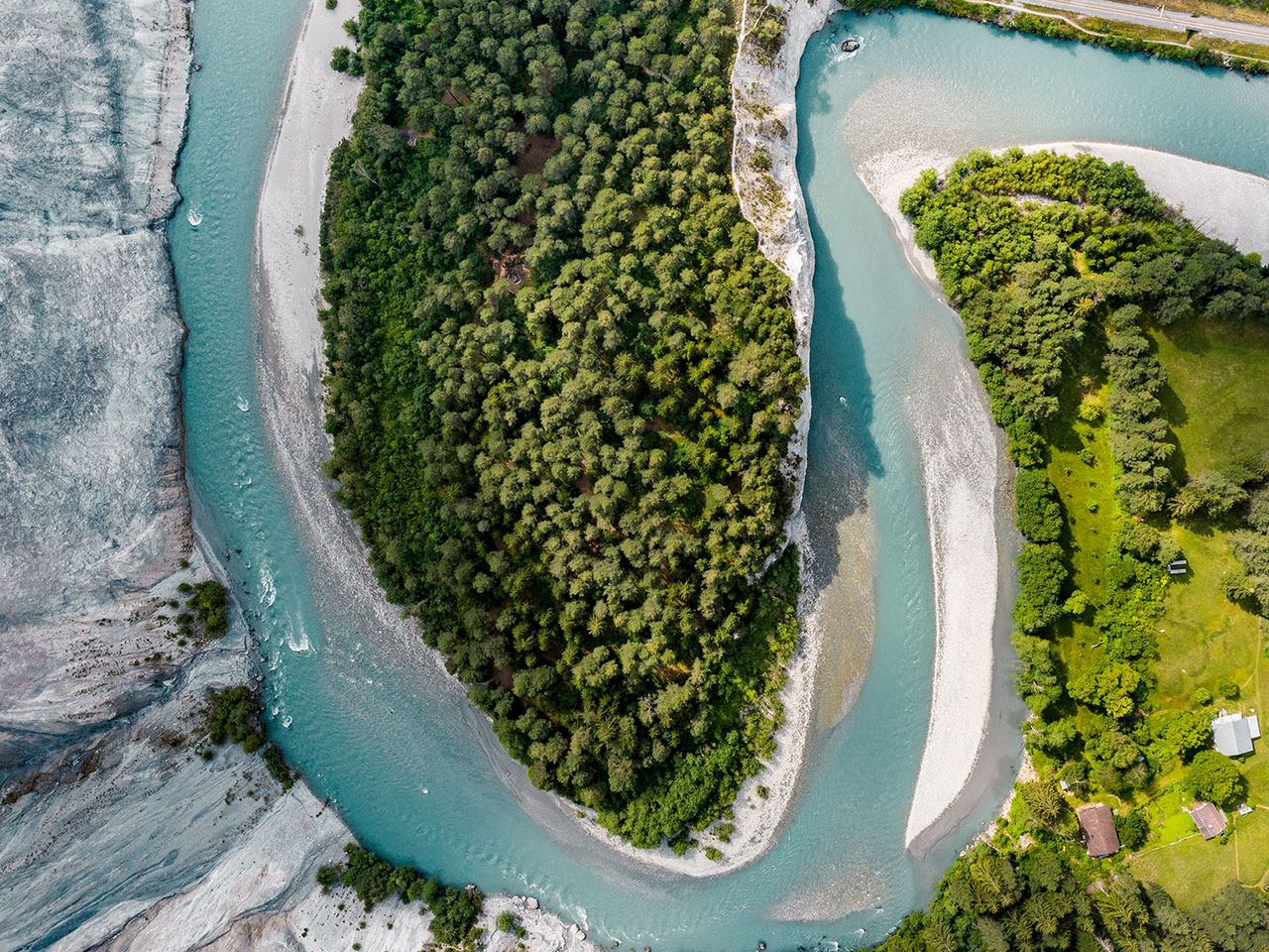 Luftaufnahme der Rheinschlucht in der Schweiz