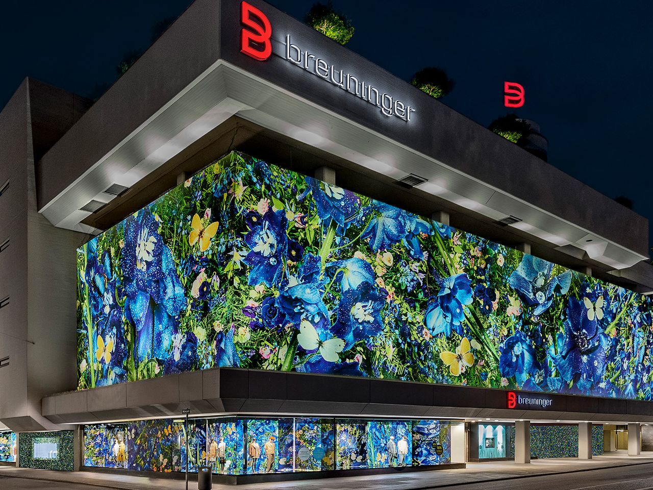 Breuninger Flagship Store in Stuttgart, von außen
