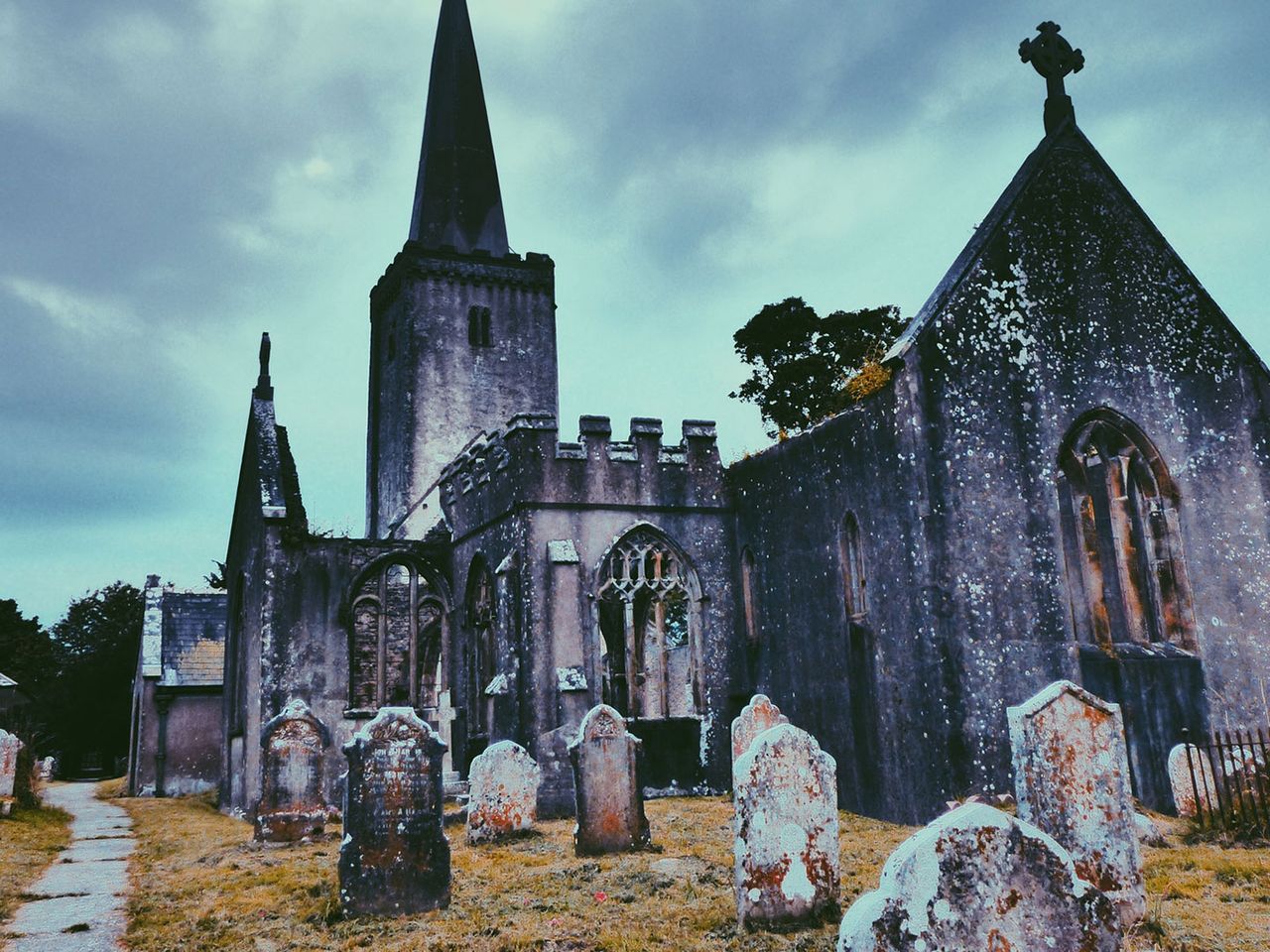 Kirche in Buckfastleigh im Dartmoor, mit Friedhof