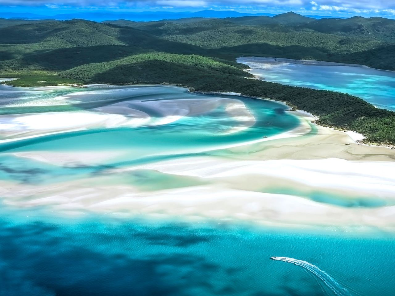 Whitehaven Beach auf Whitsunday Island von oben