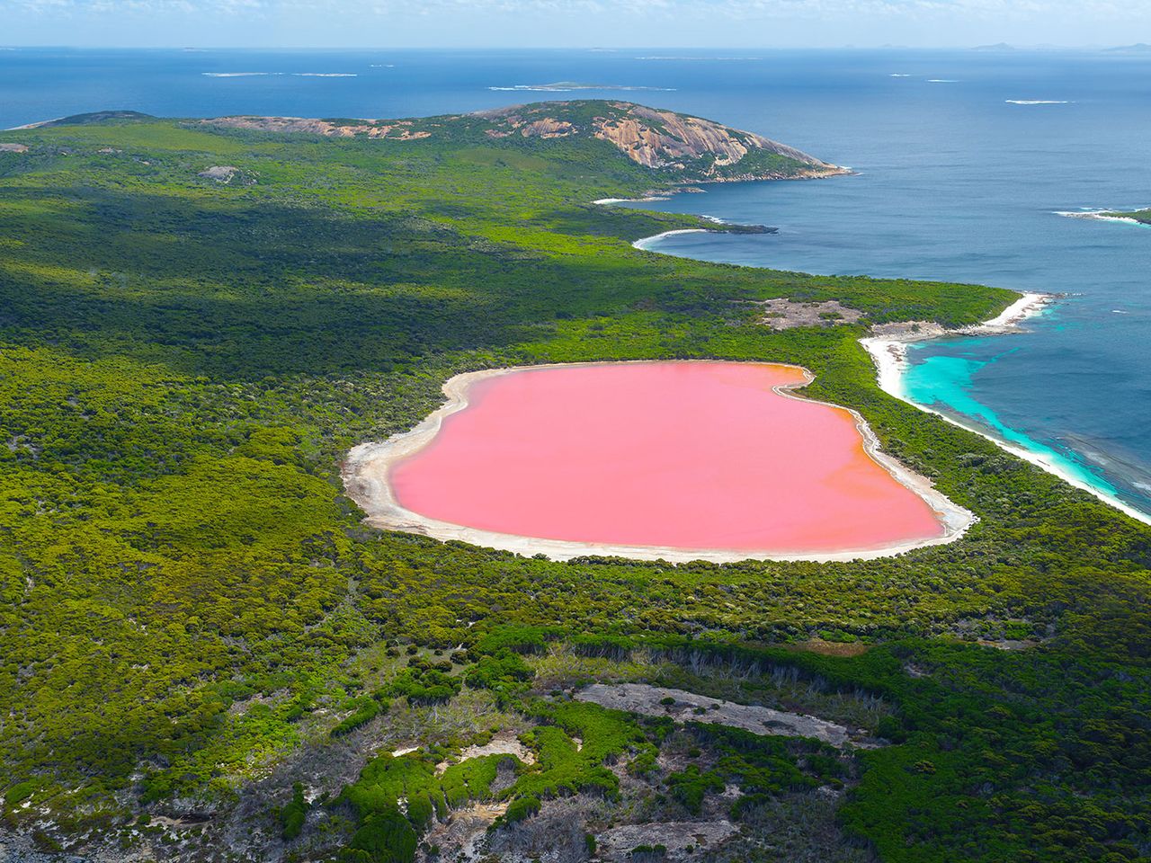 Lake Hillier