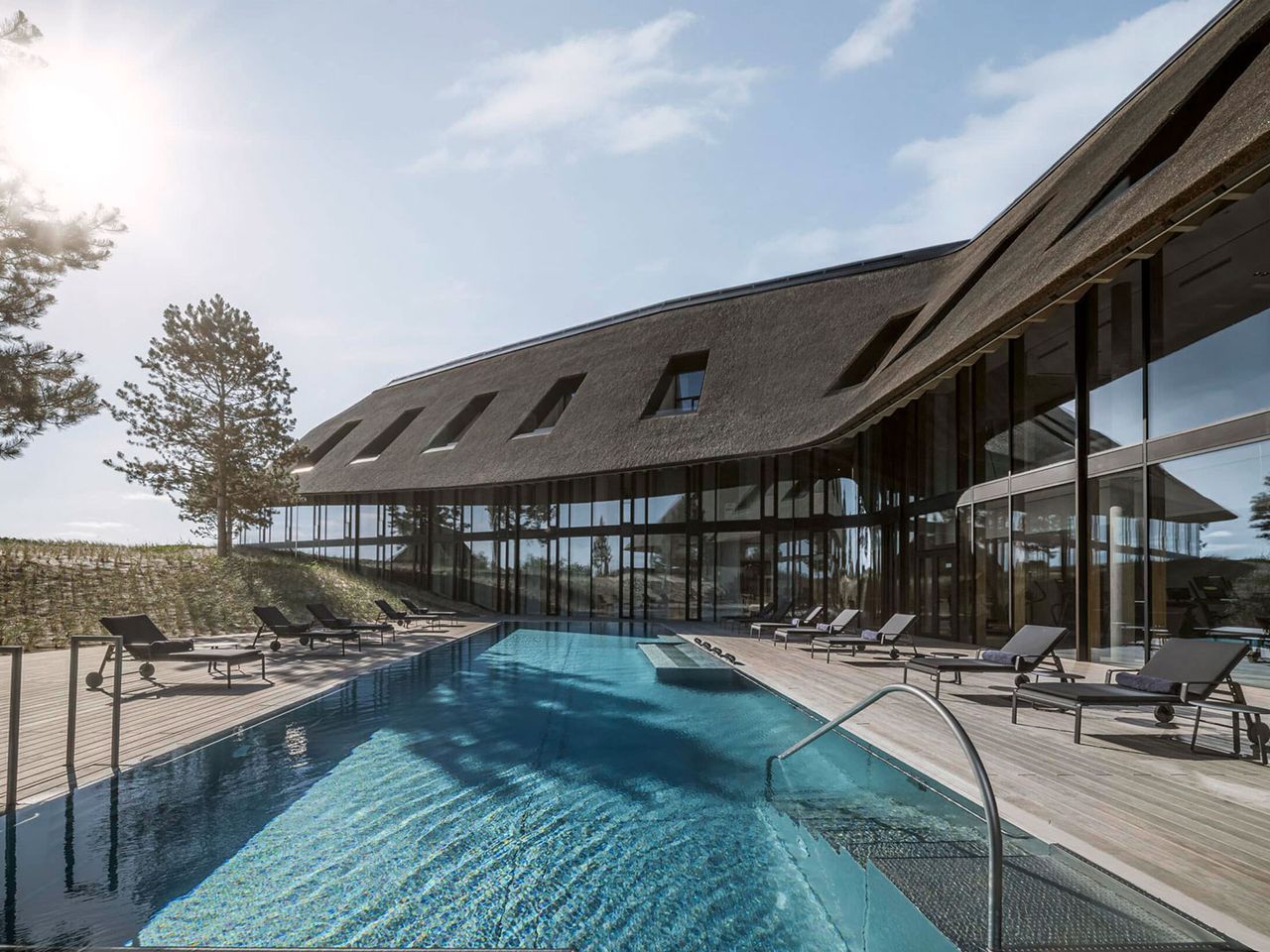 Ausblick auf den Pool im „Lanserhof Sylt“