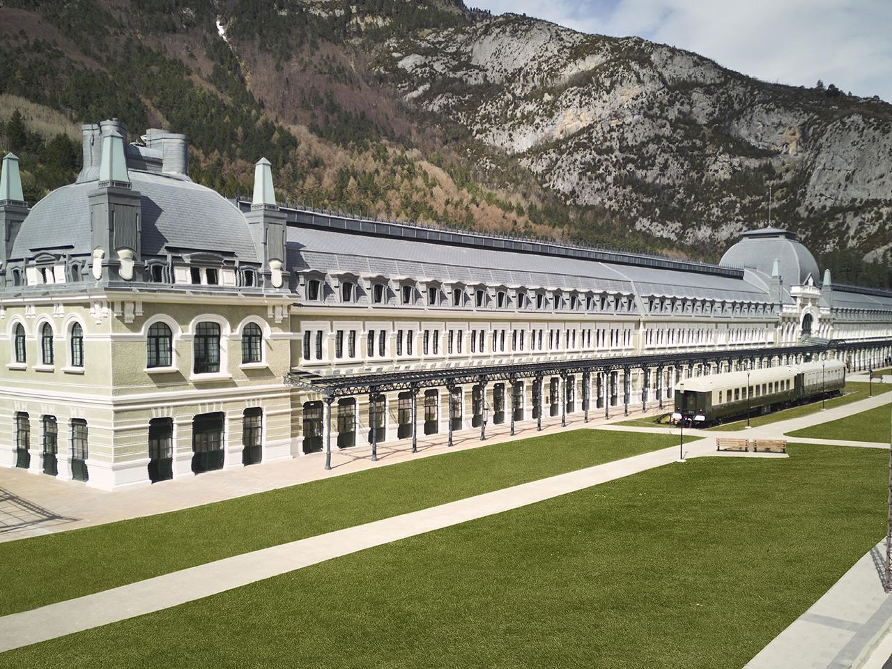 Ehrwürdige Bahnstation: Das „Canfranc Estación“