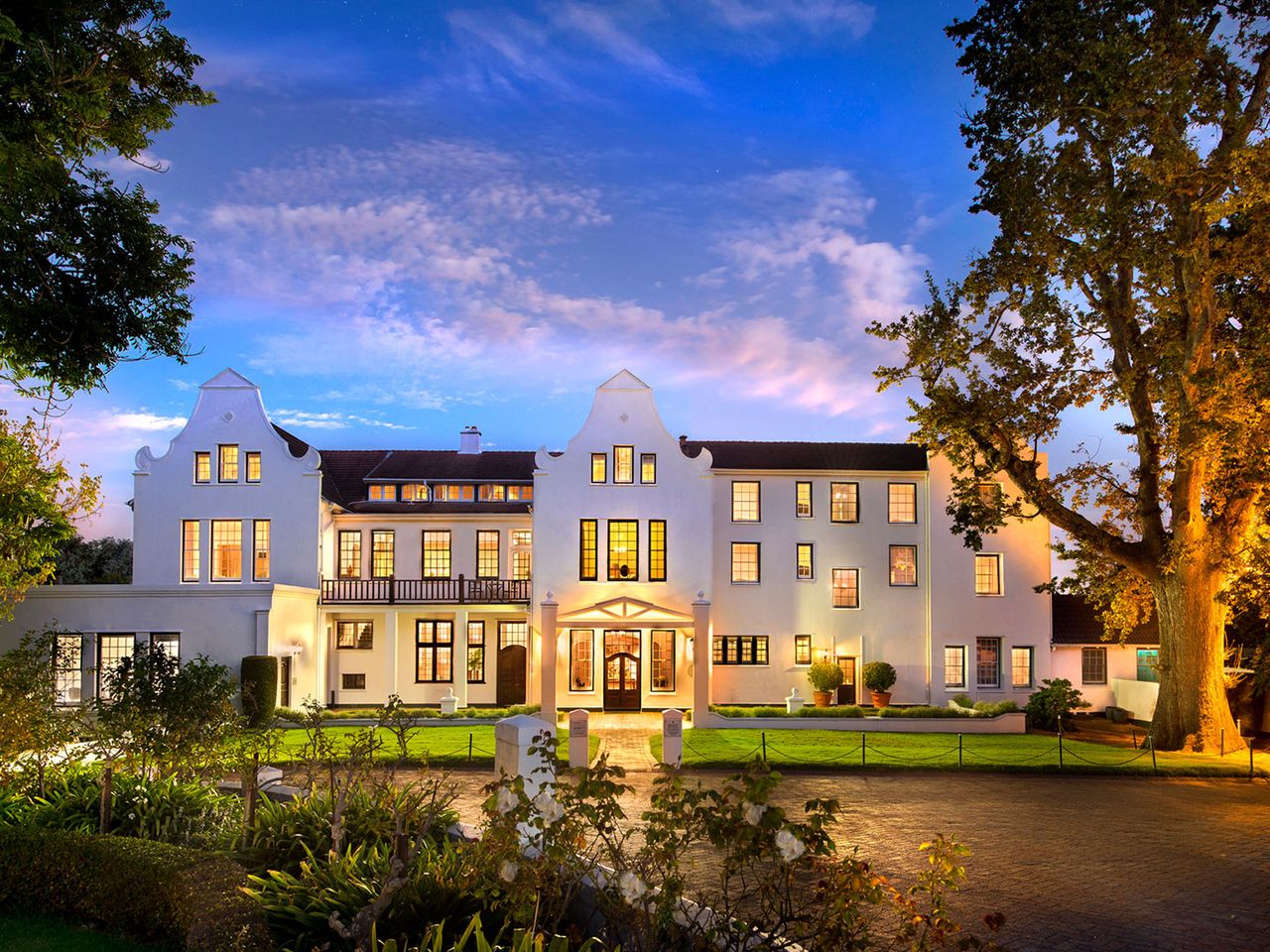 The Cellars-Hohenort von außen
