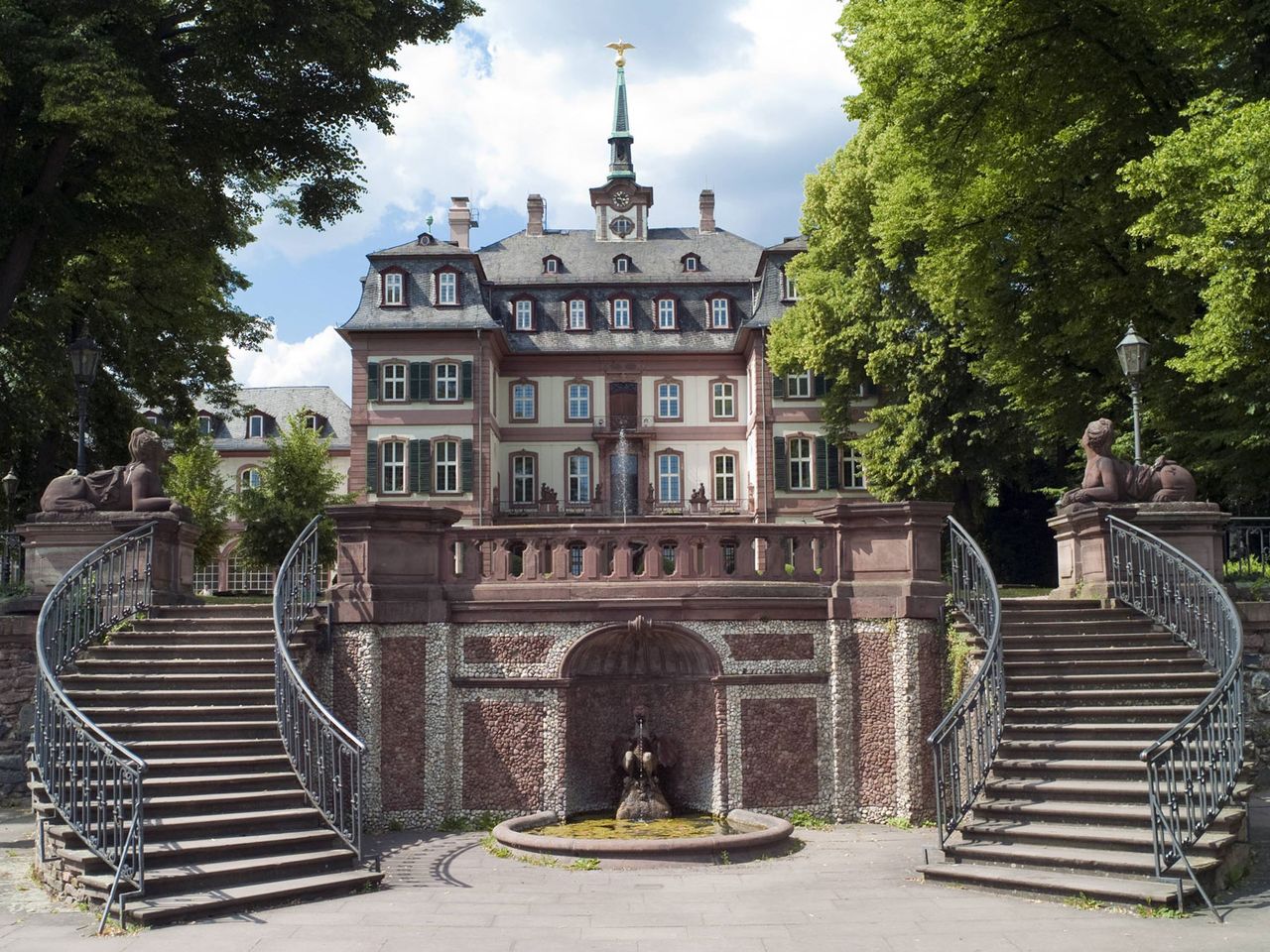 Bolongaropalast in Frankfurt-Höchst