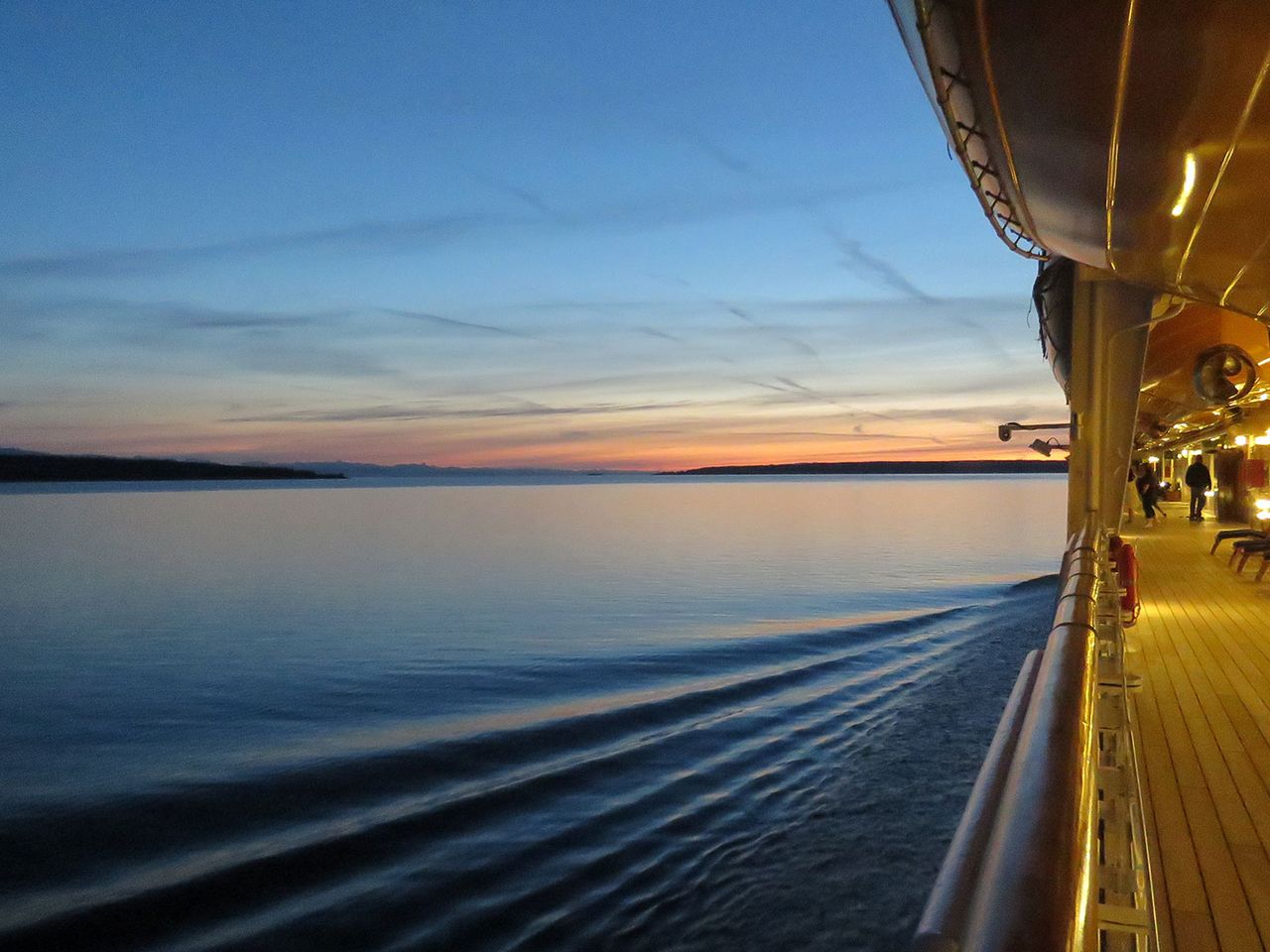 Kreuzfahrtschiff, Bord, Reling