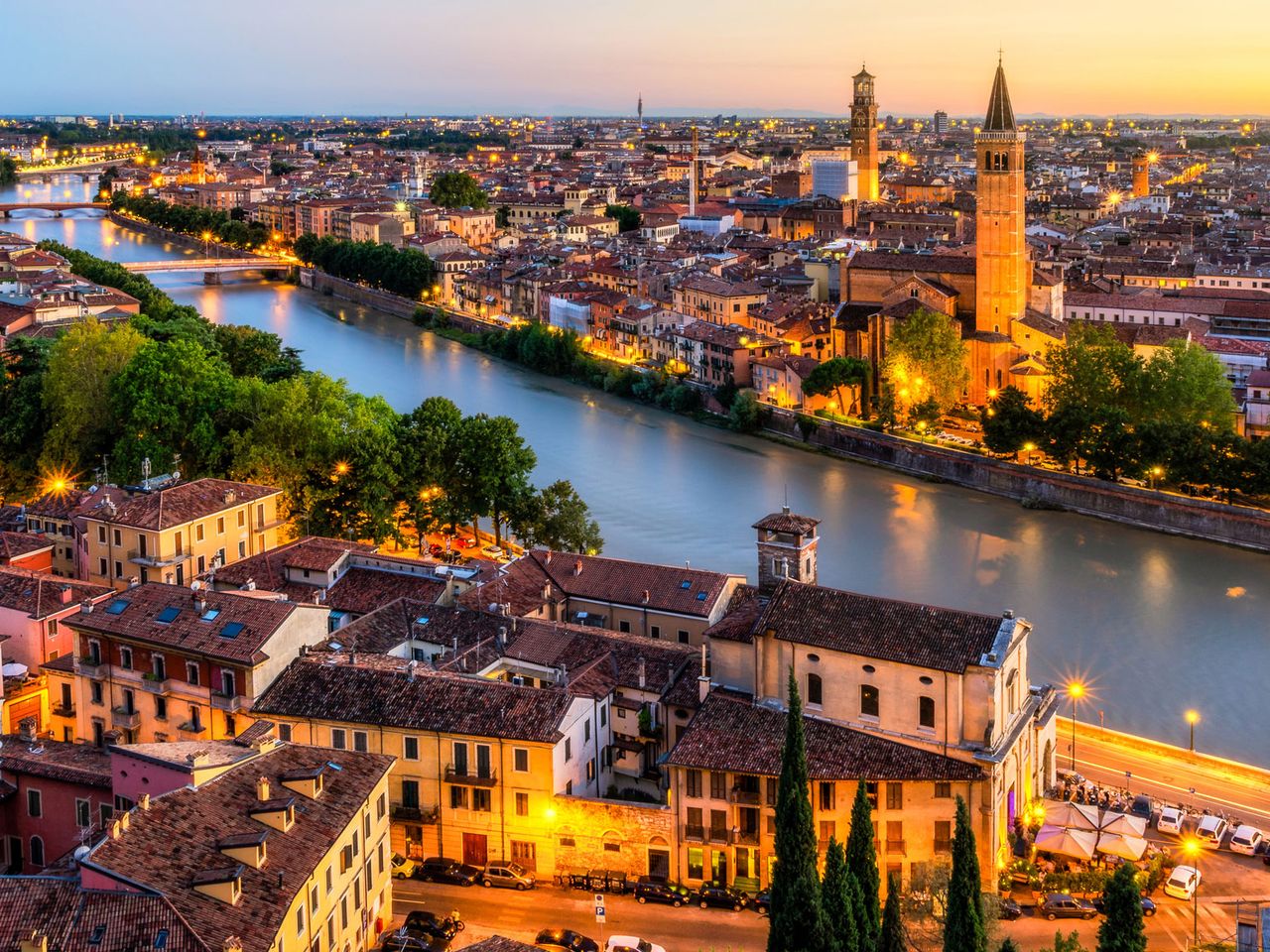 Blick von oben auf Verona