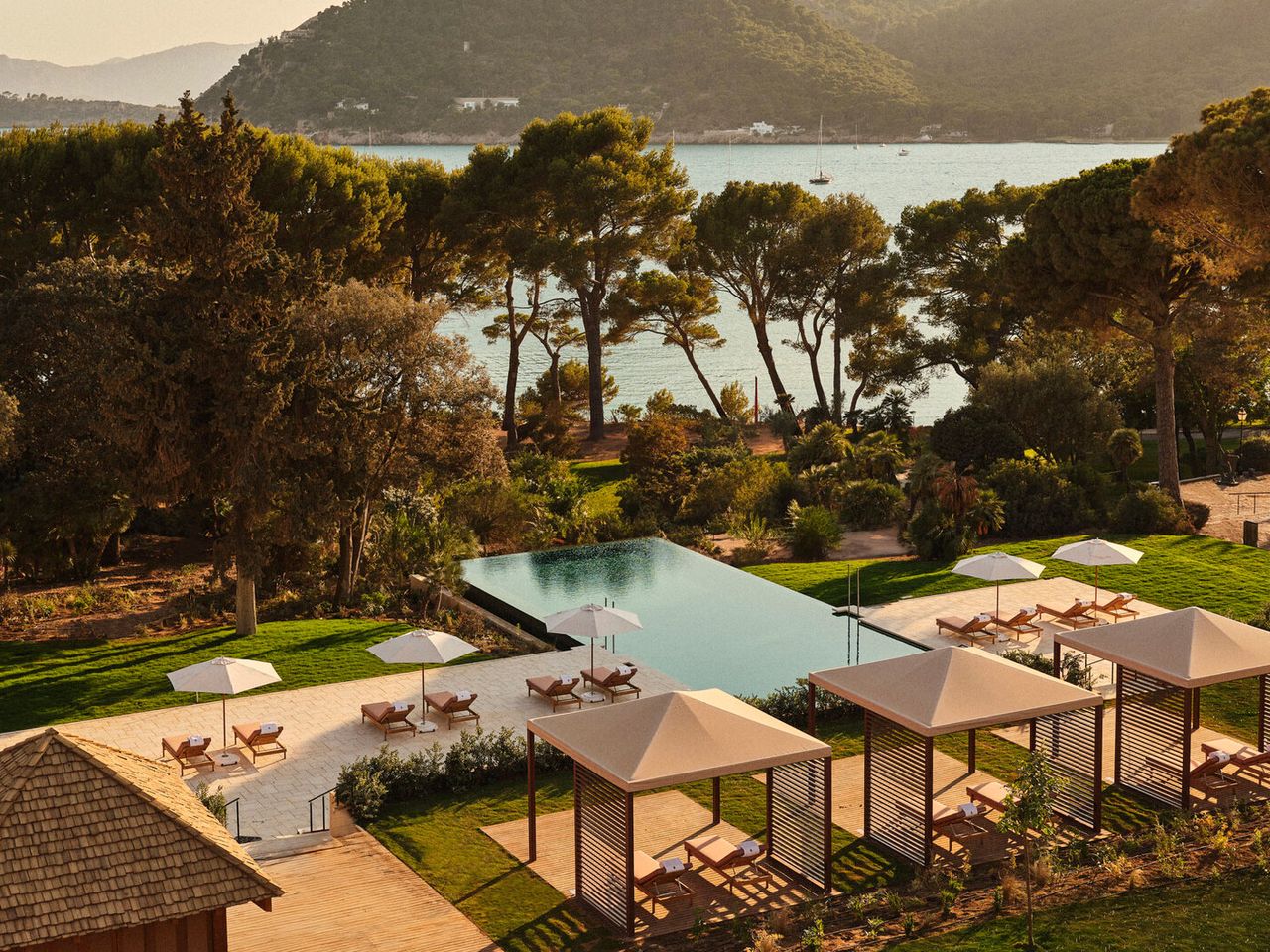 Four Seasons Hotel Formentor, Pool und Blick aufs Meer