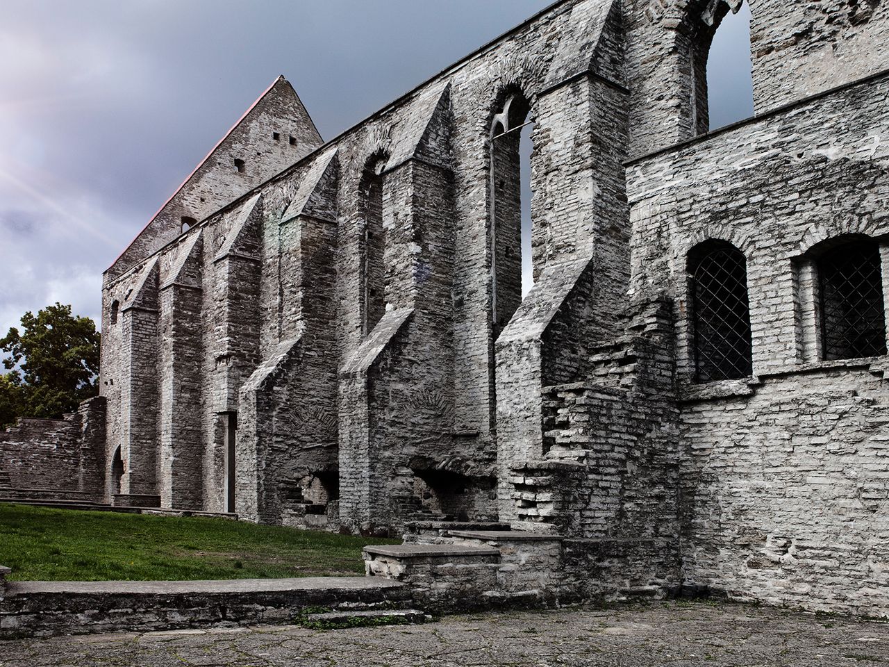 Pirita Kloster, Tallin Estland