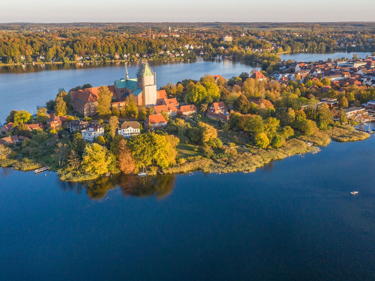 Drohnenaufnahme von Ratzeburg, Schleswig-Holstein