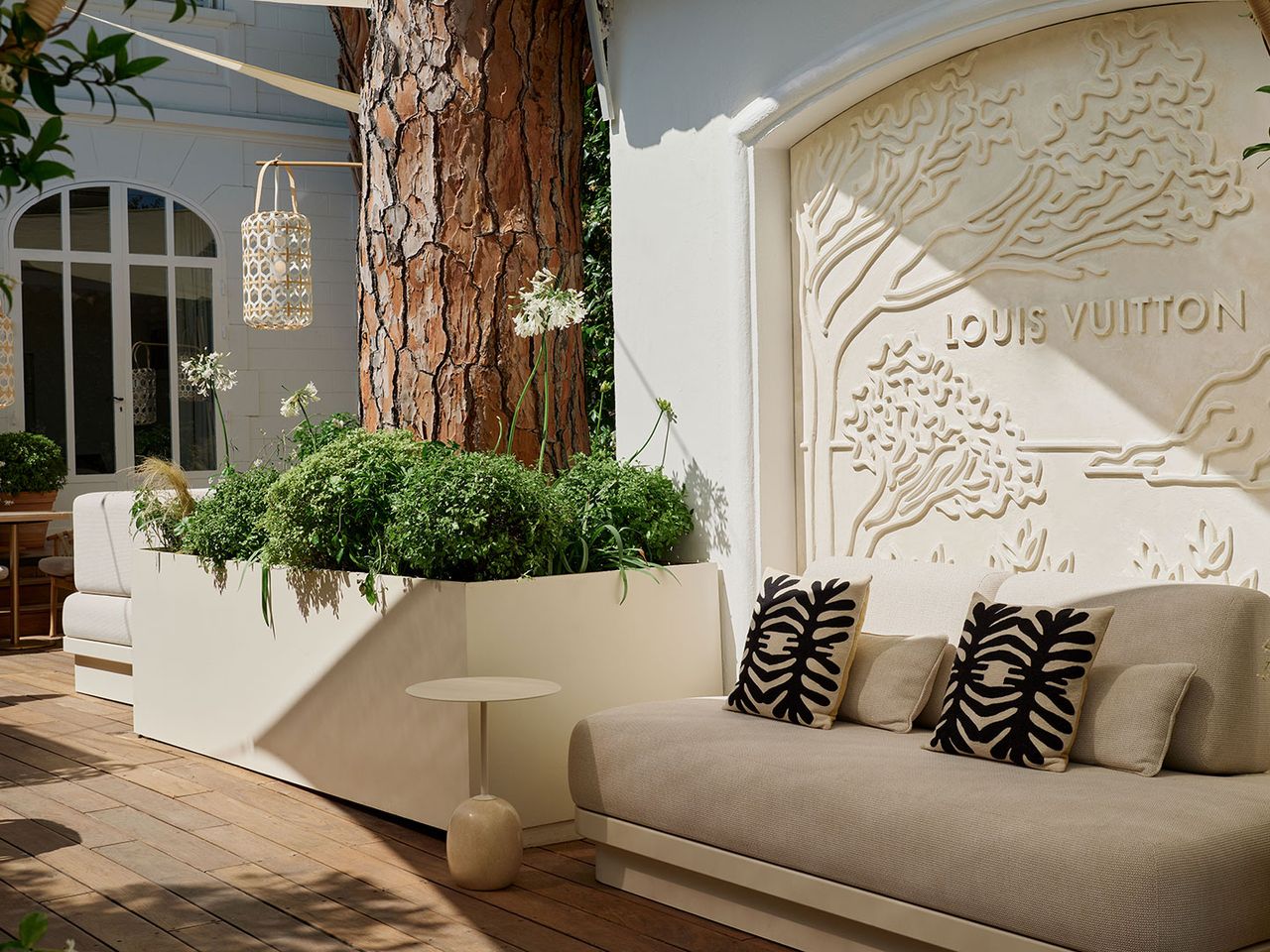 Das Louis-Vuitton-Restaurant in St. Tropez
