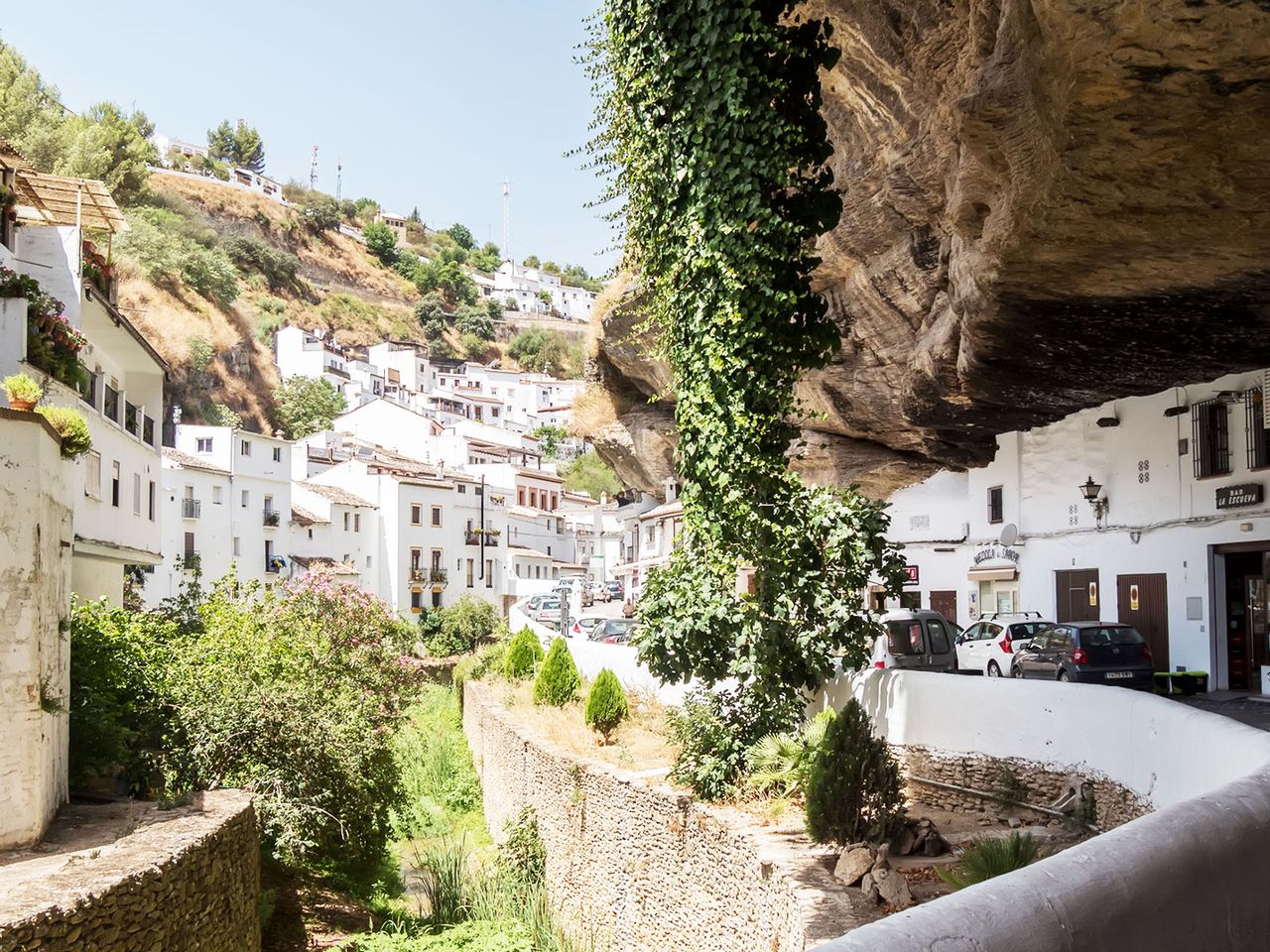Setenil de las Bodegas, Cadiz