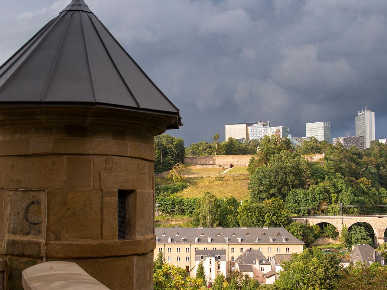 Blick zum Kirchberg-Plateau, Luxemburg Stadt
