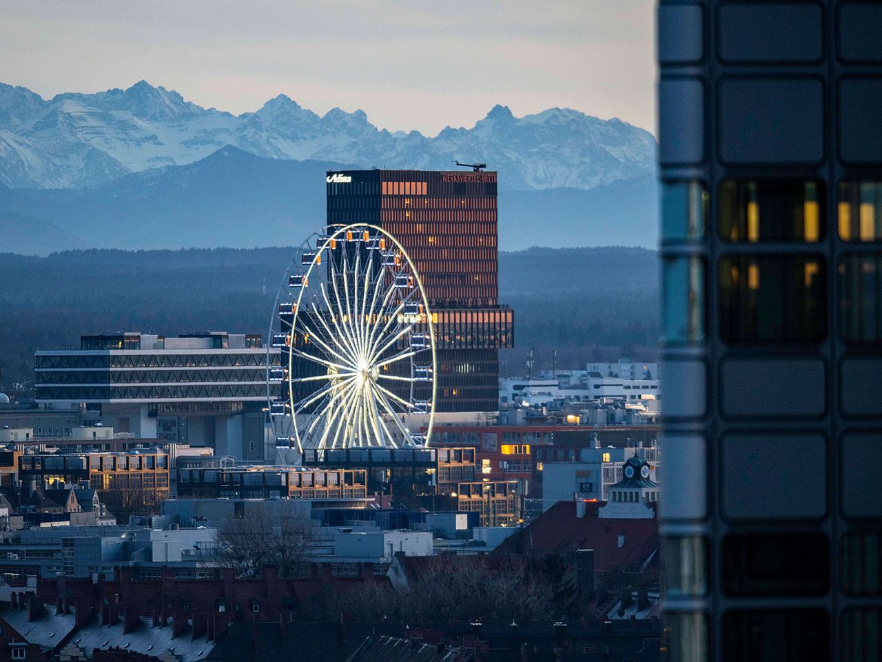 Riesenrad im Werksviertel München