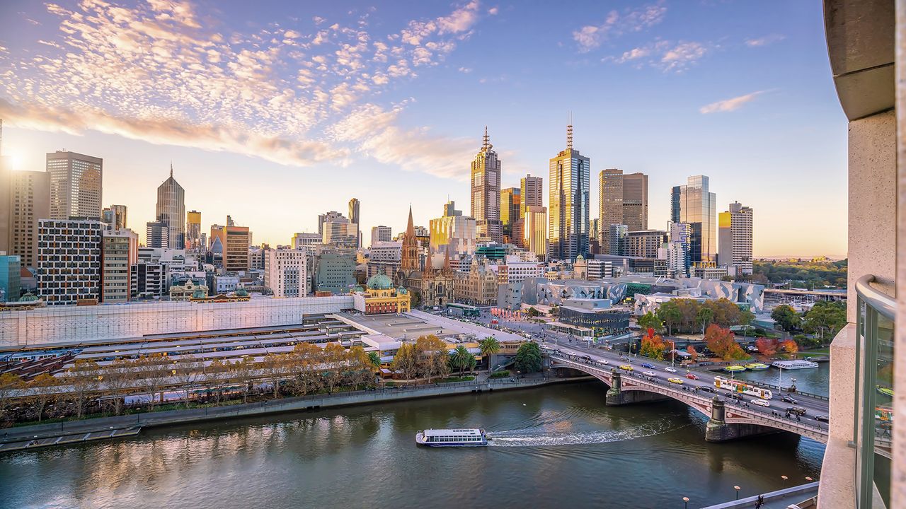 Yarra River und Skyline von Melbourne, Australien