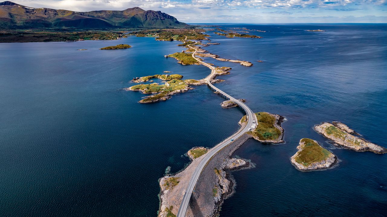 Luftaufnahme der Atlantikstraße, Norwegen