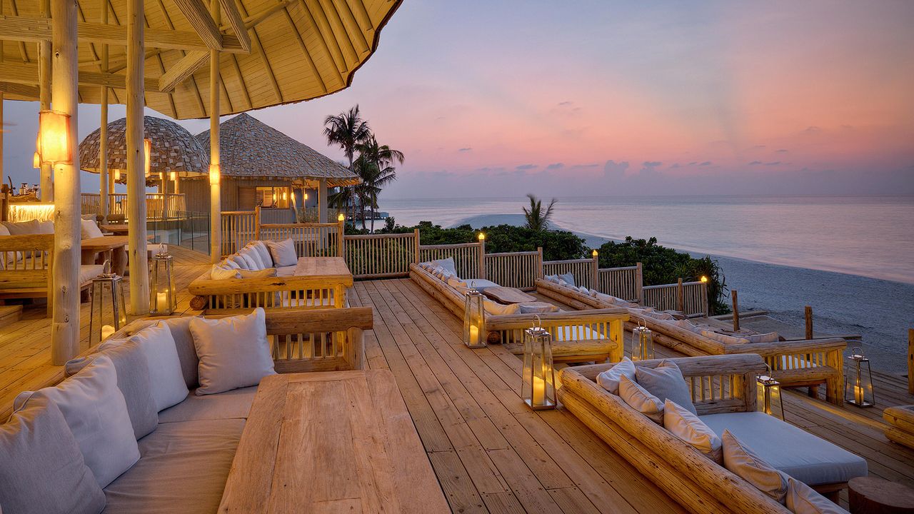 The Living Room im Soneva Secret, Malediven