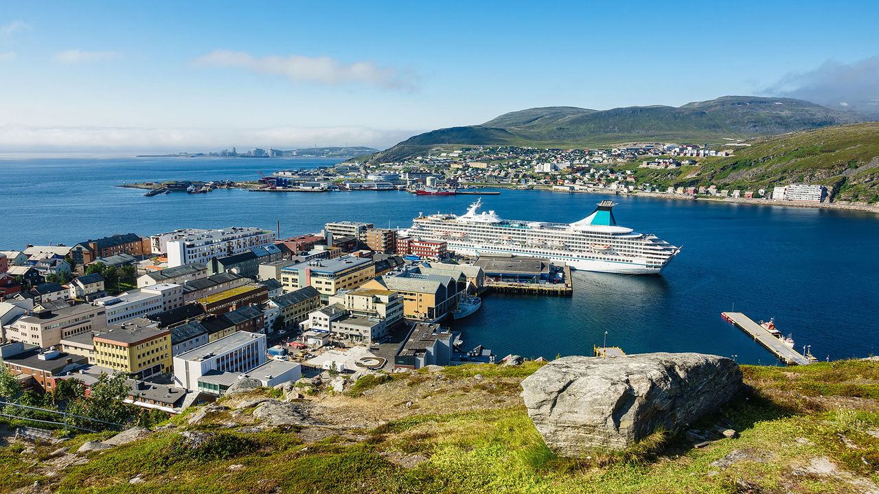 Blick auf Hammerfest und seinen Hafen