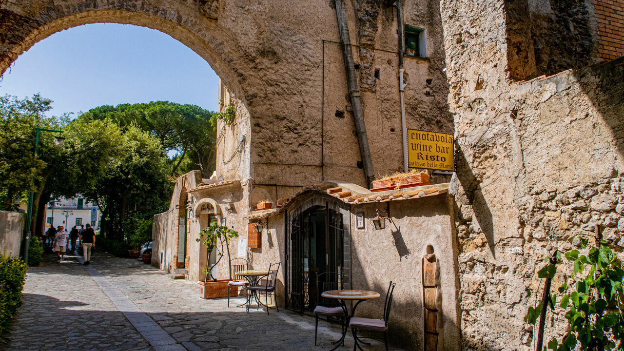 Gasse in Ravello, Dorf an der Amalfiküste