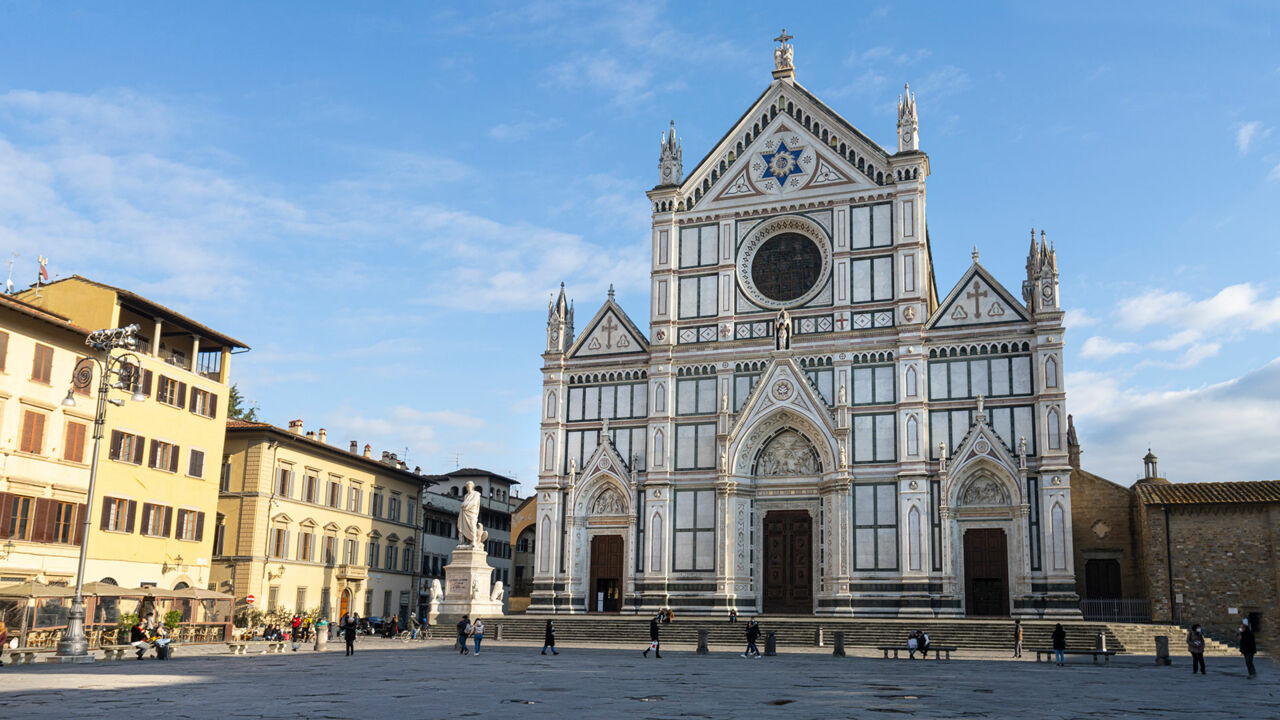 Blick auf die Kirche Santa Croce in Florenz