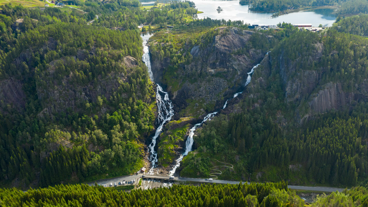 Låtefossen, Zwillingswasserfall in Norwegen