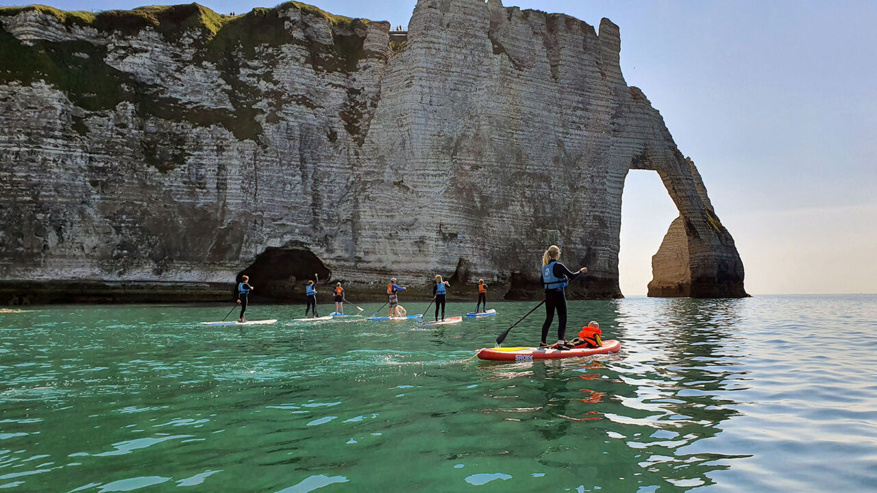 Stand Up Paddling in Étretat