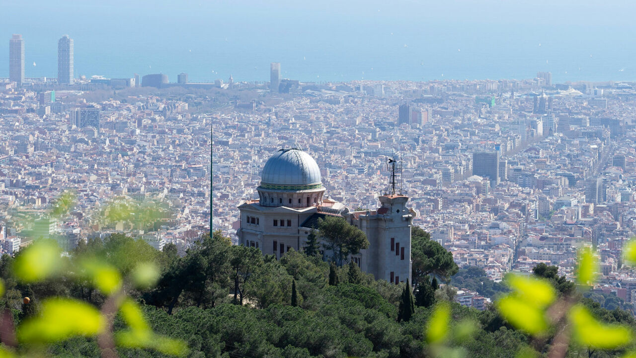 Blick auf Barcelona und das Observatorium Fabra