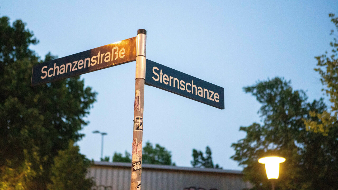 Straßenschild der Schanzenstraße