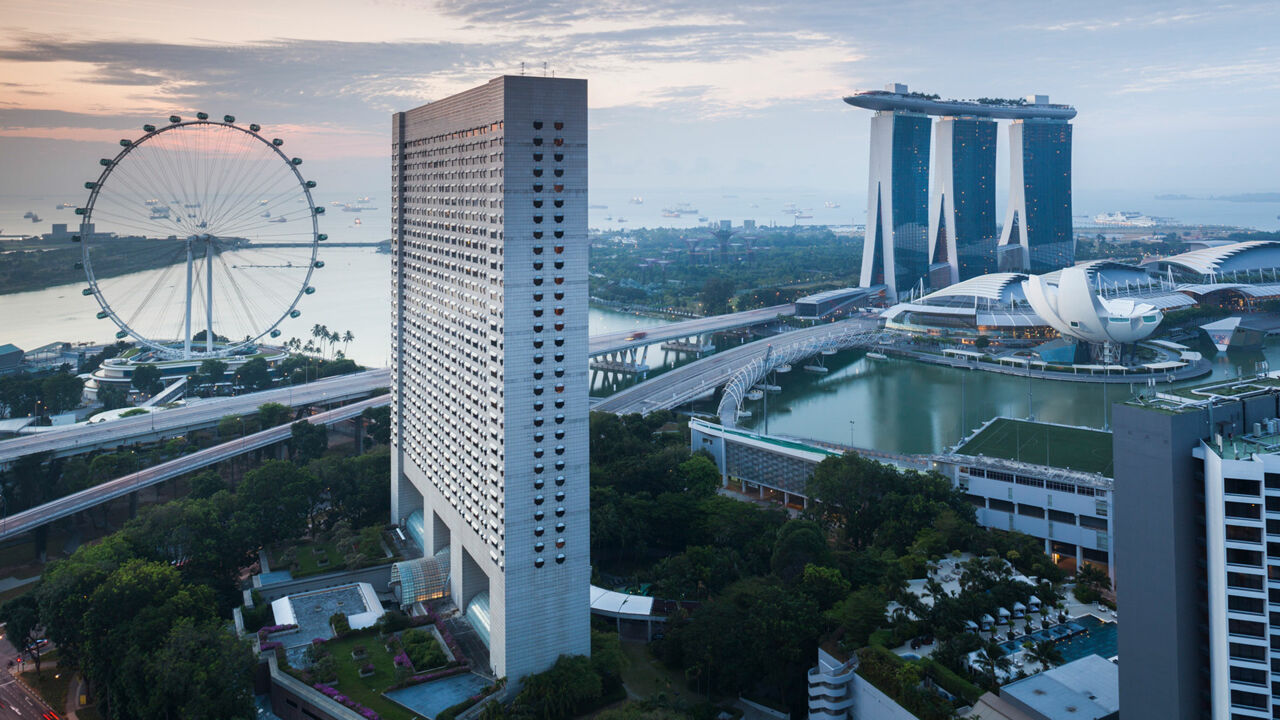 Ritz-Carlton, Marina Bay Sands im Hintergrund