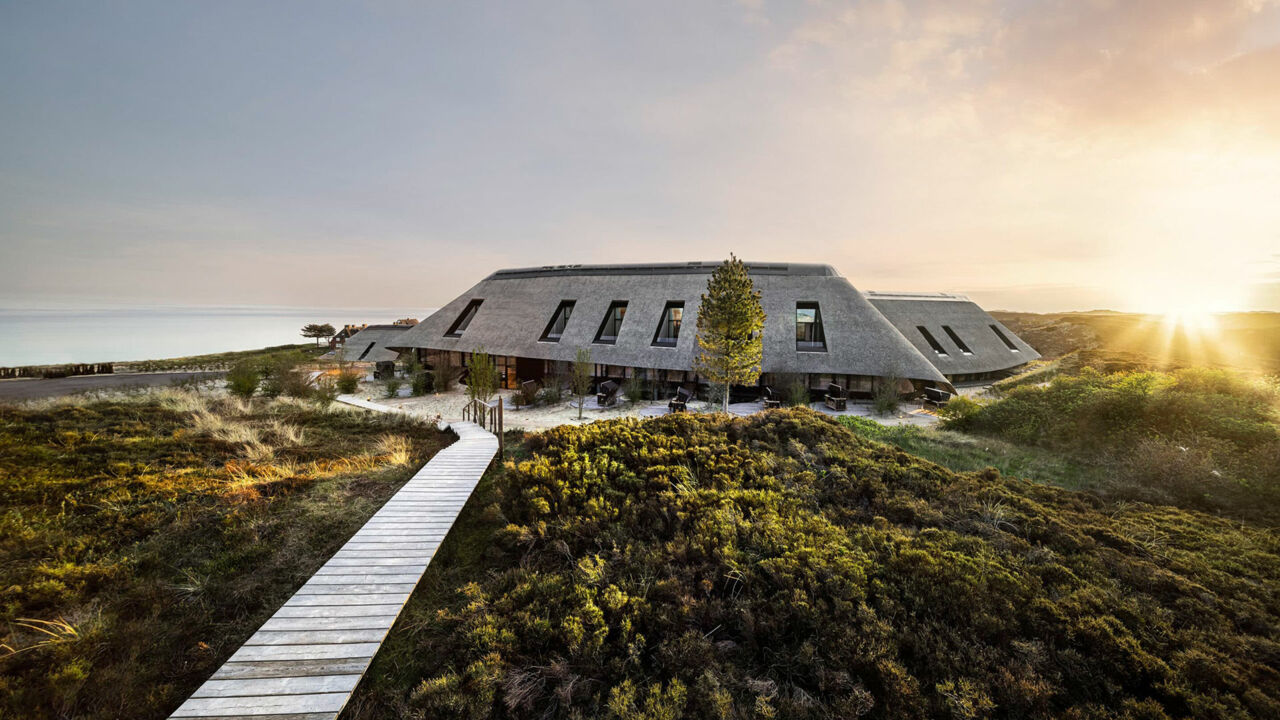 Das Lanserhof-Gesundheitsresort liegt in den Dünen von List auf Sylt.