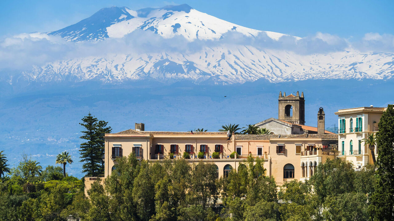 Blick auf das „San Domenico Palace“ in Taormina