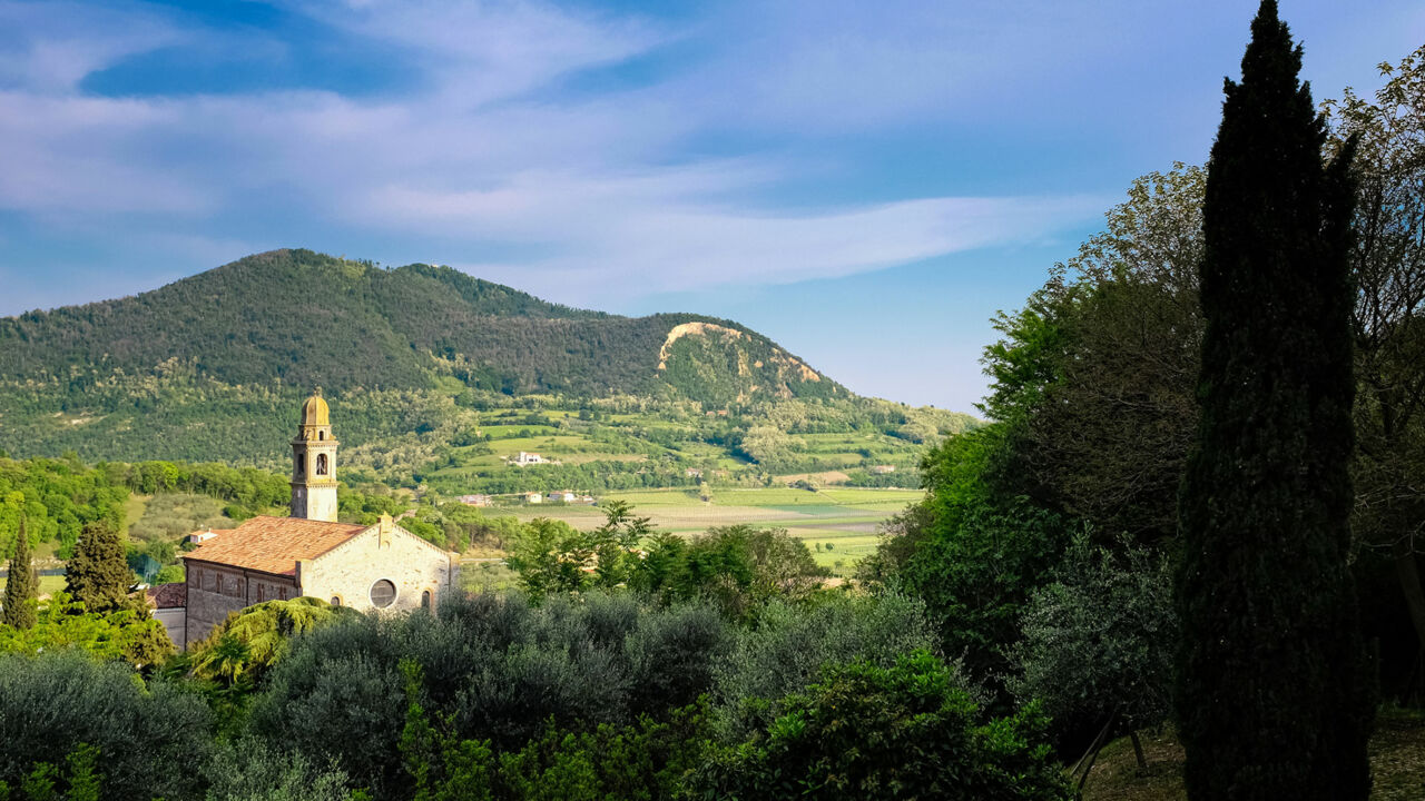 Arquà Petrarca, Dorf in den Euganeischen Hügeln