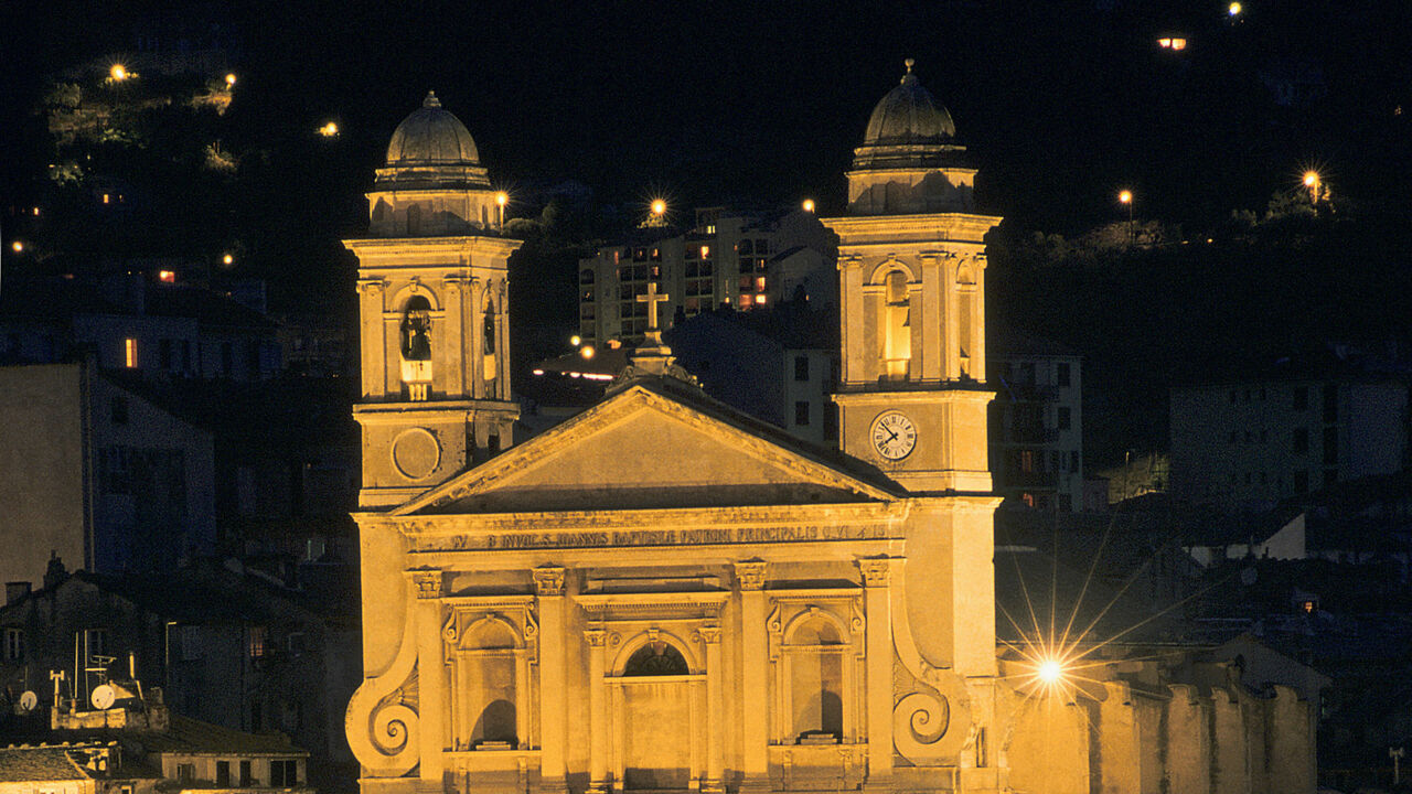 Die Église Saint-Jean-Baptiste ist das Wahrzeichen von Bastia