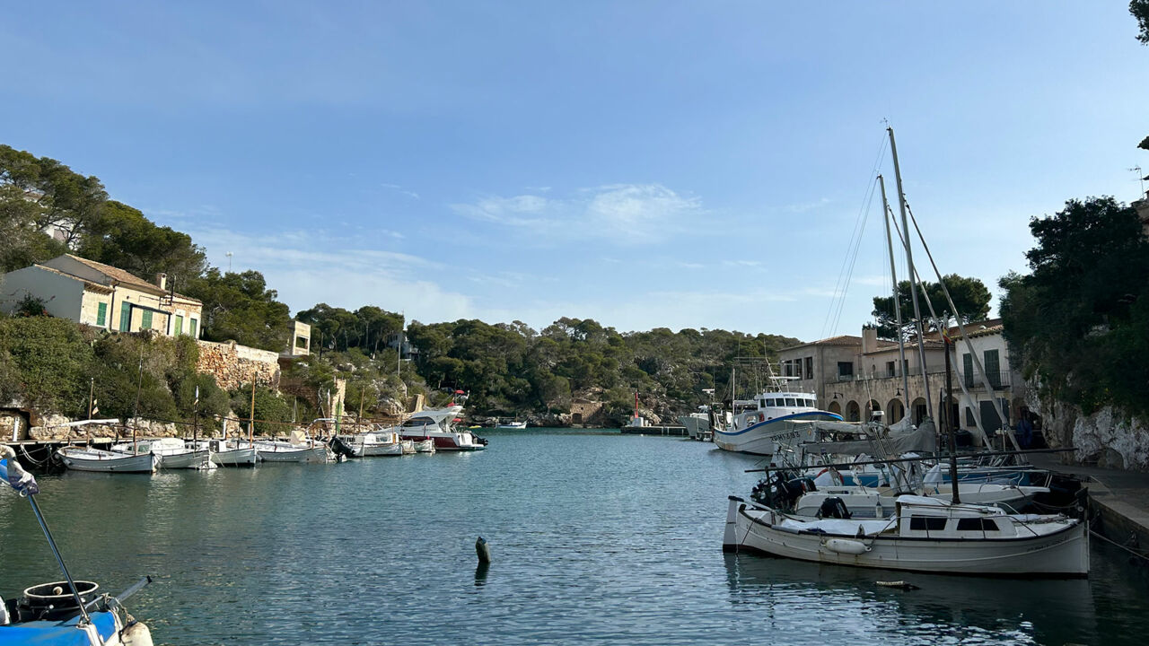 Cala Figuera, Boote und Häuser