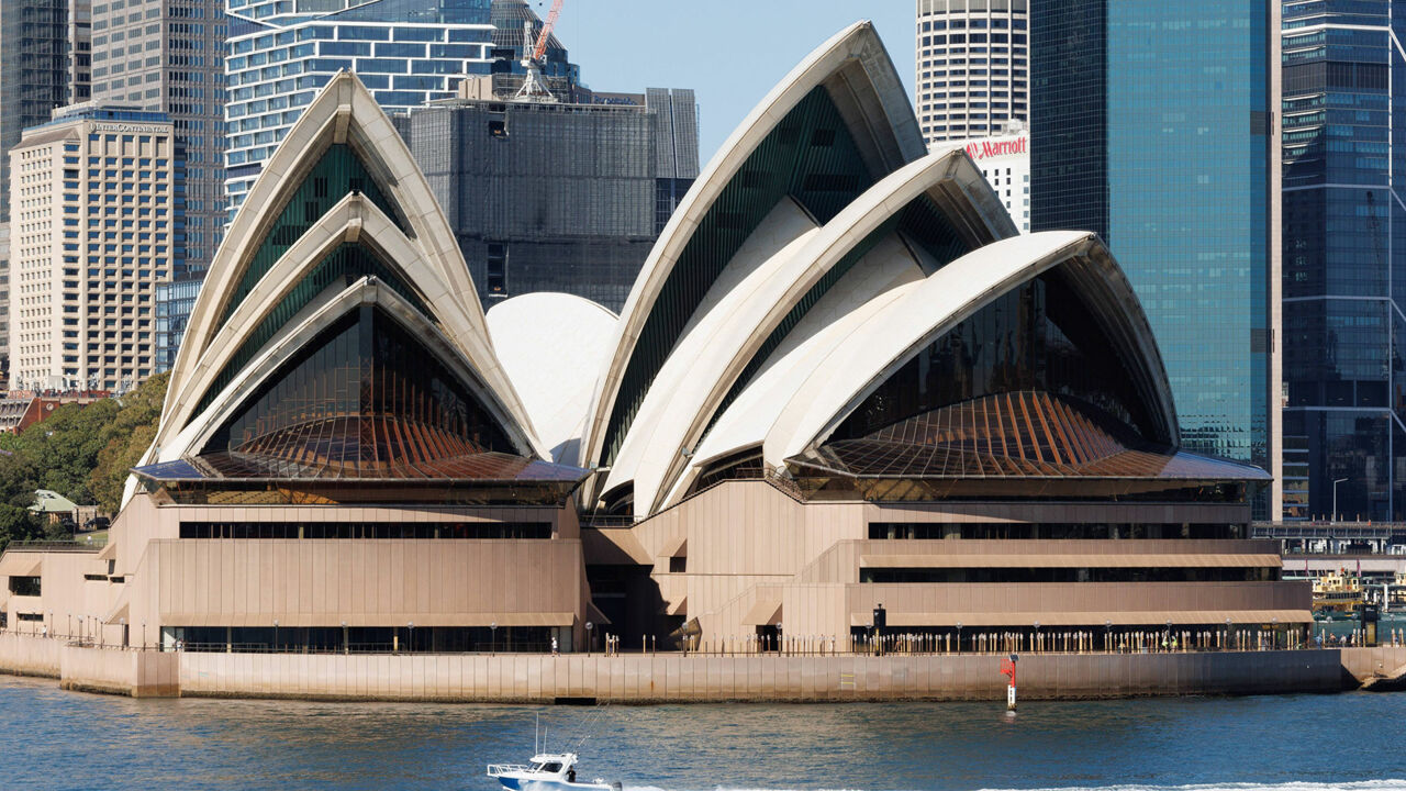 Das Sydney Opera House mit Blick auf den Hafen