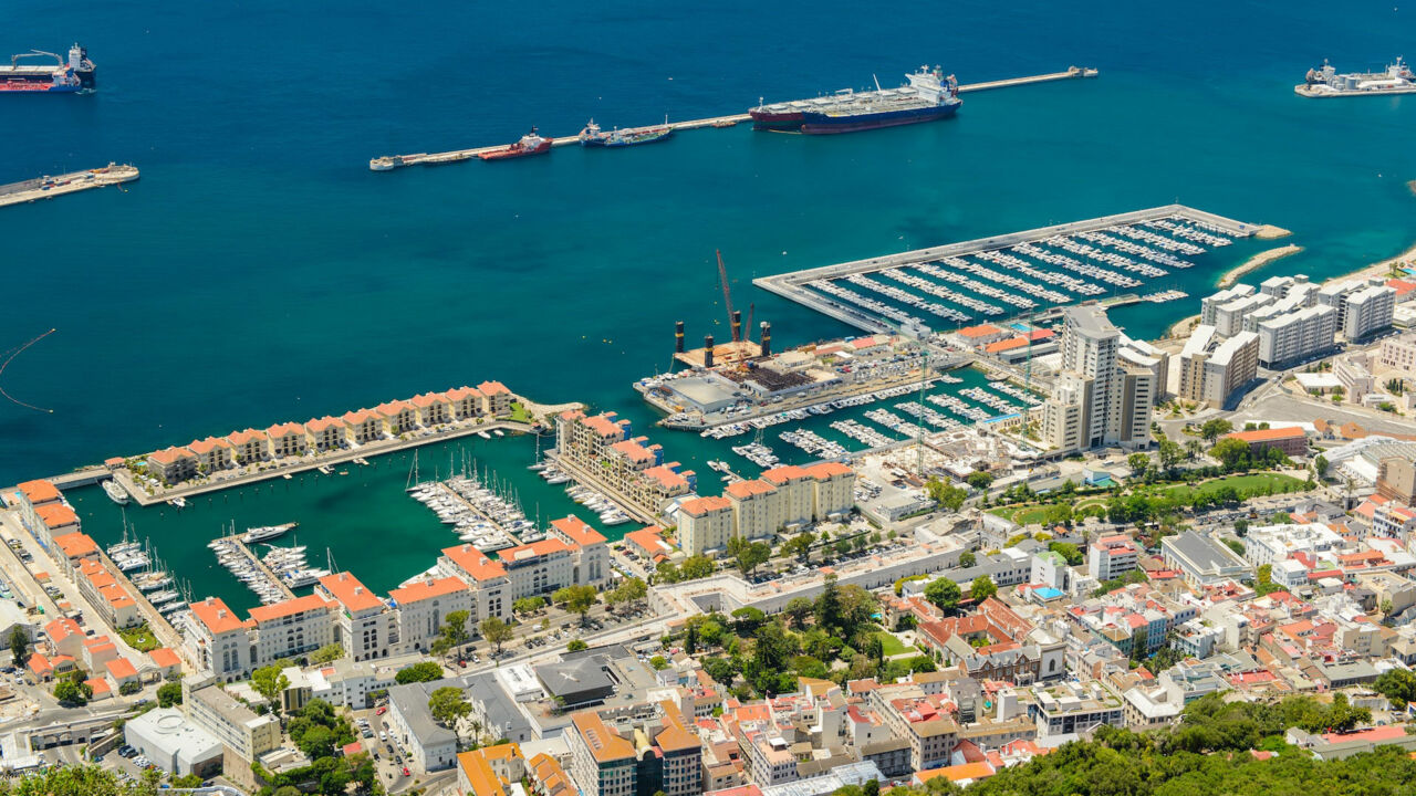 Blick auf den Hafen von Gibraltar
