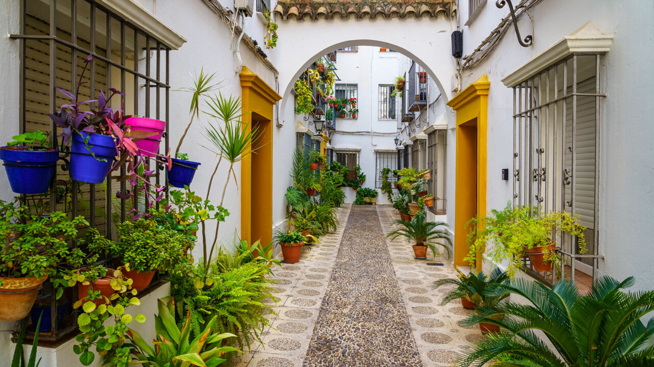 Durchgang im Innenhof/Patio in Córdoba