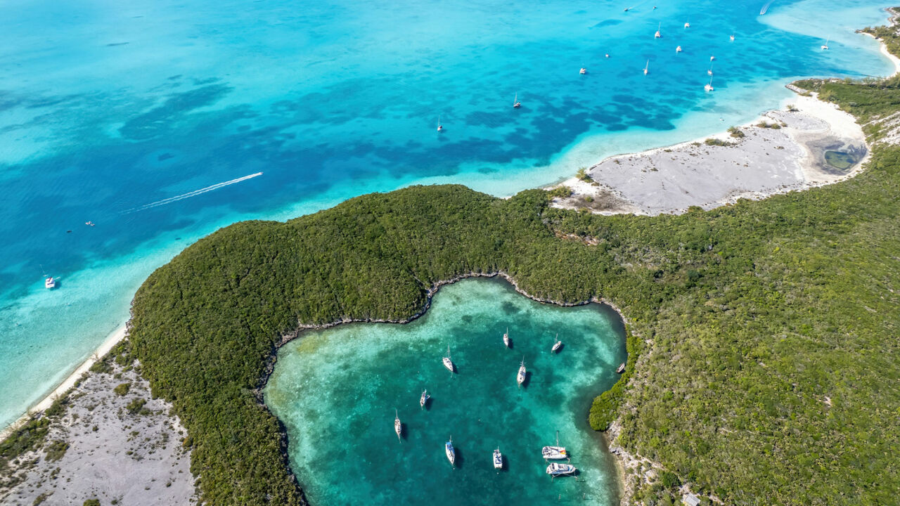 Blick auf Great Exuma (Bahamas)