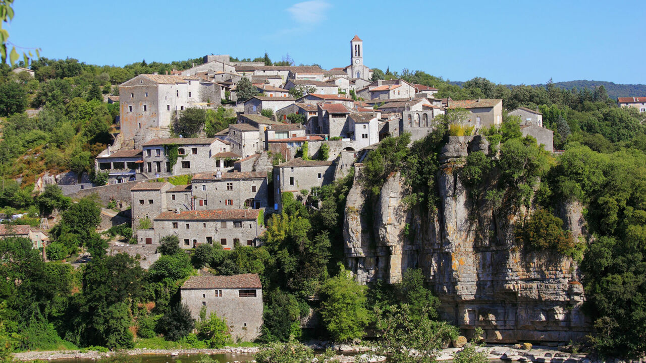 Dorf Balazuc in der Ardèche