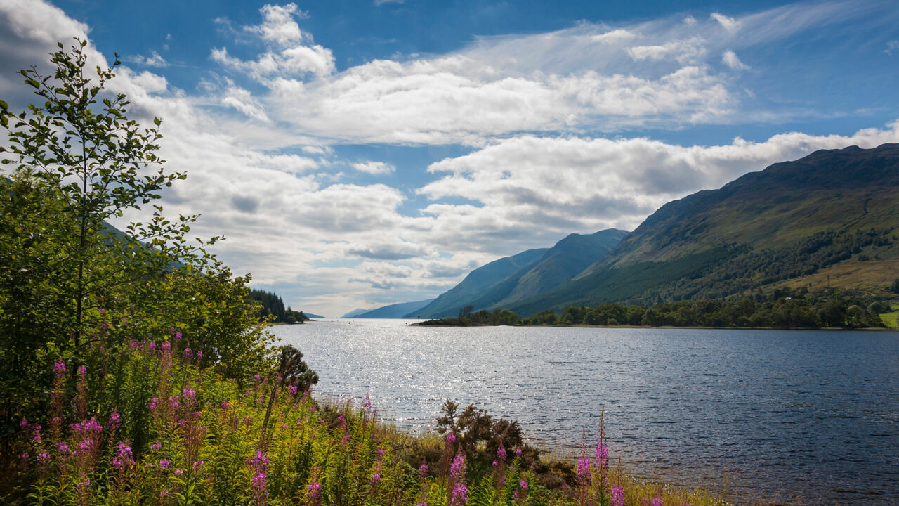 Loch Ness in Schottland