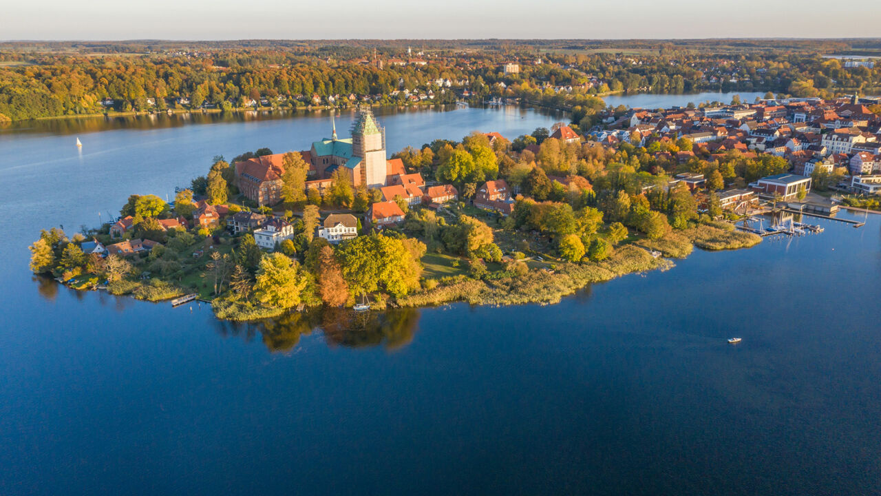 Drohnenaufnahme von Ratzeburg, Schleswig-Holstein 