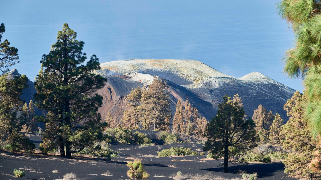hinterer Krater des Tajogaite auf La Palma