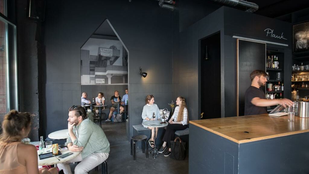 Das Plank-Café-Bar-Studio in Frankfurt