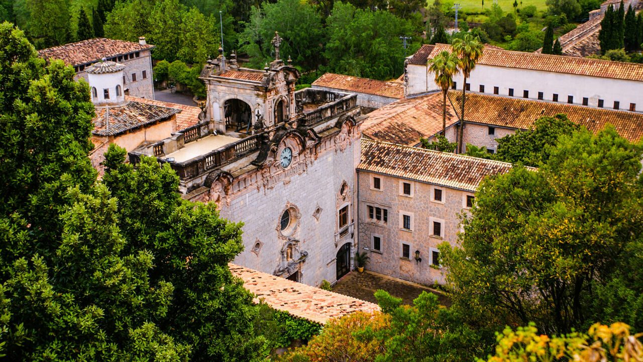 Santuari de Lluc, Kloster