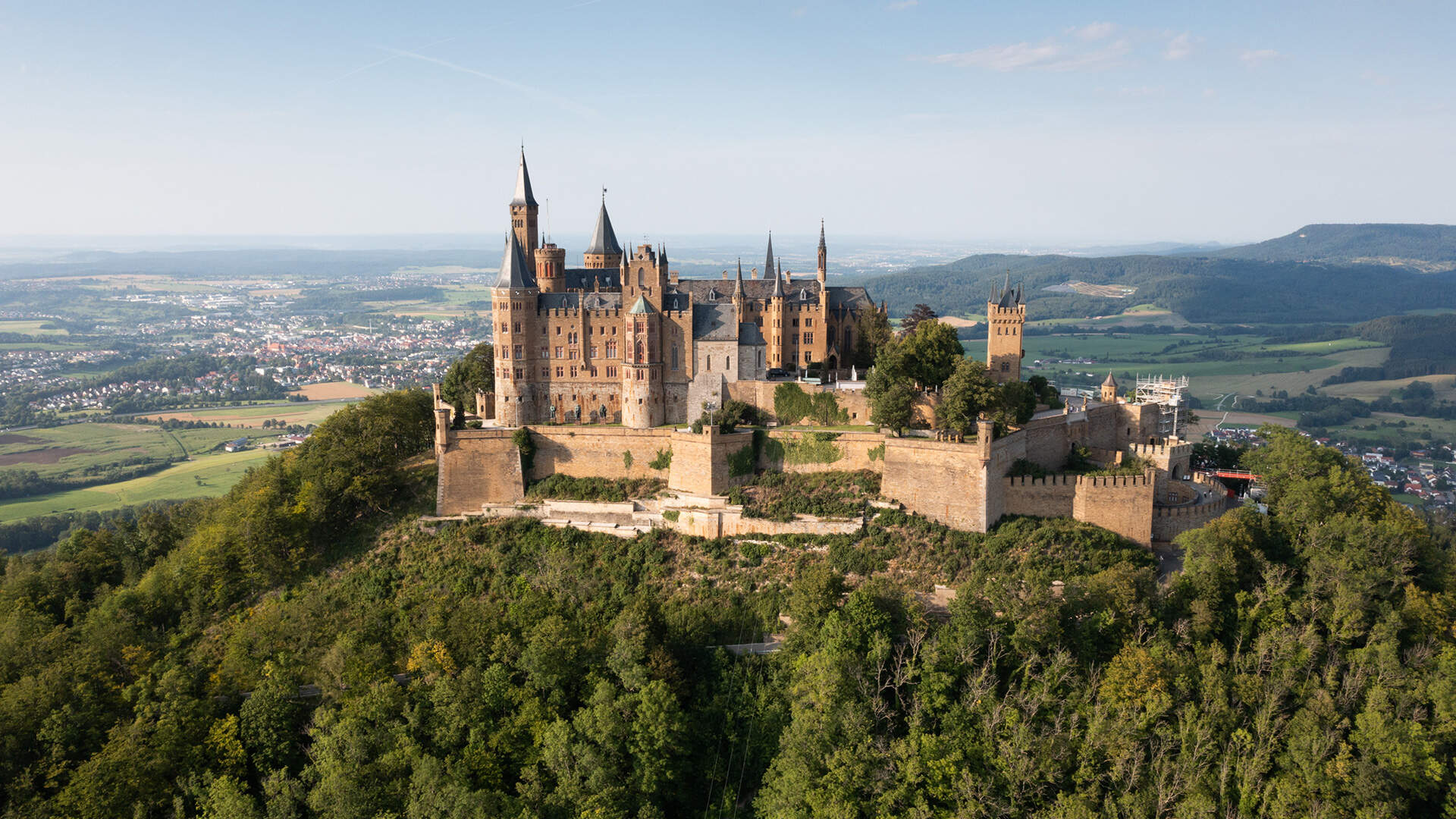 Dornröschen Schloss: Burg Hohenzollern