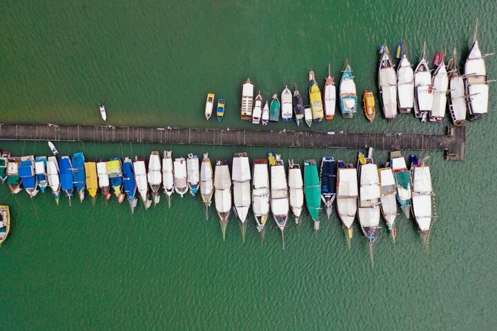 Boote in Paraty, Brasilien