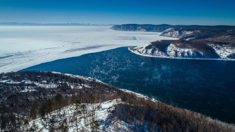 Winterlicher Baikalsee
