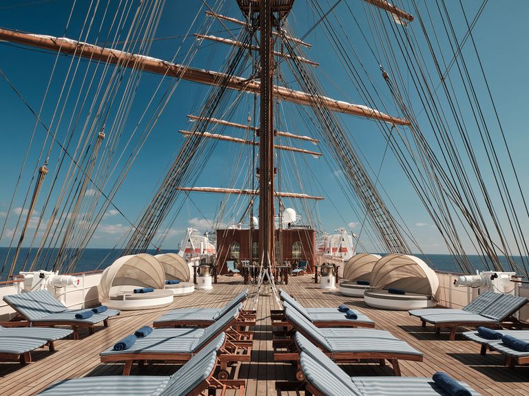 Sonnen unter Segeln: die Sea Cloud Spirit Sonnendeck auf der Sea Cloud Spirit